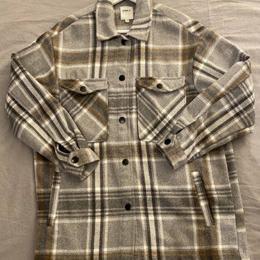 Oversize Karo Jacke