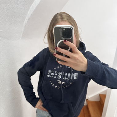 Hollister hoodie