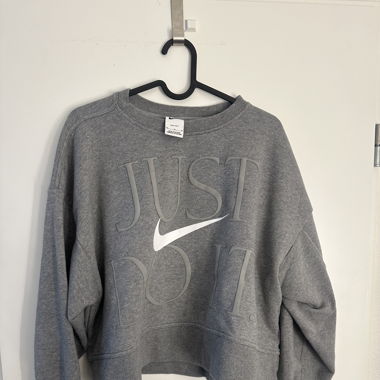 Nike Pullover