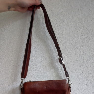 Brown leather bag