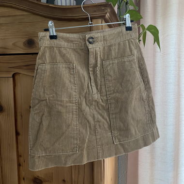 Brown manchester skirt