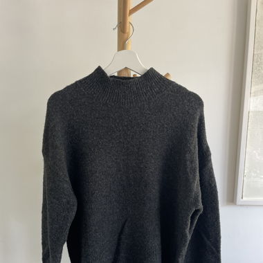 Pull col montant 