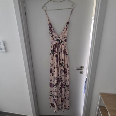 Langes Blumen-Kleid
