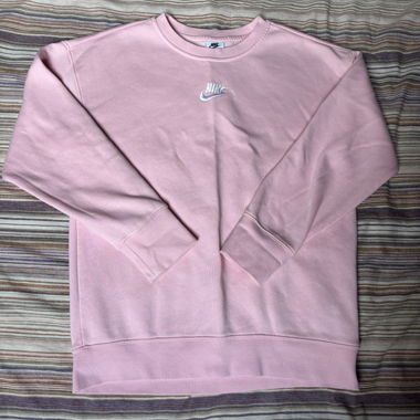 Nike sweater