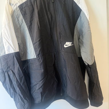 Nike Windbreaker Hoodie