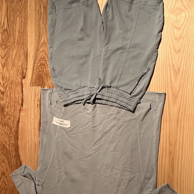 Bershka-Set: Oversized T-Shirt und Shorts