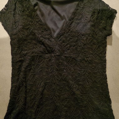 Haut Vintage y2k Guess en dentelle noire à encolure en V