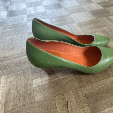 High heels 