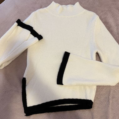 Maglione in maglia bianco con nero