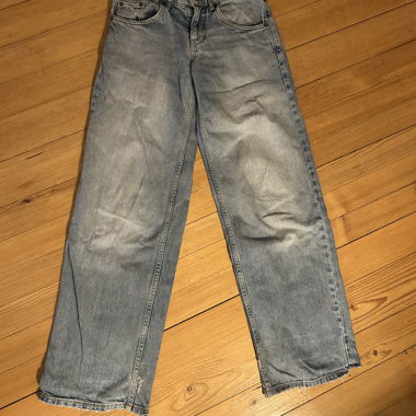 Low-Waist dezente Jeans