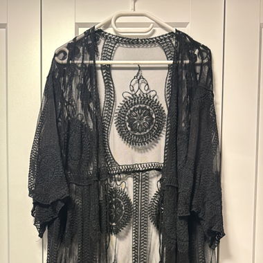 Kimono in pizzo nero – ideale per l’estate!