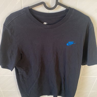 T-shirt Nike