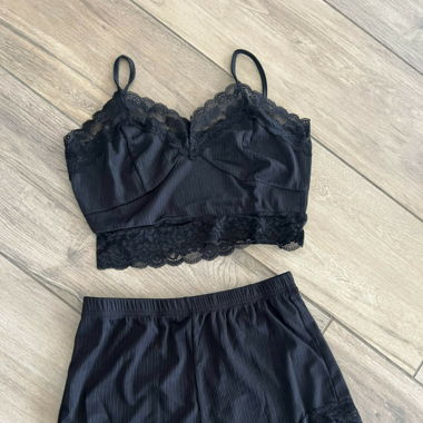 Top und Shorts ungetragen Grösse S