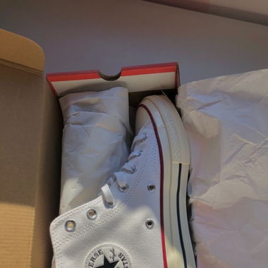 converse blanche