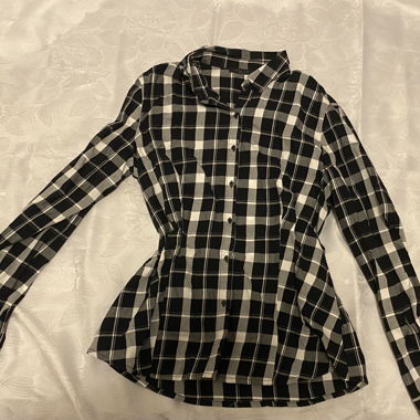Bluse in Schwarz-Weiss-Karo