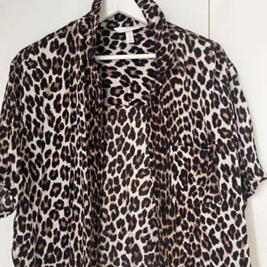 Camicia Leopardata a Maniche Corta