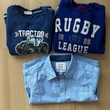 Vêtements pour enfants TAILLE 104 / 110