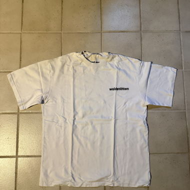 T-shirt blanc Waldstatten