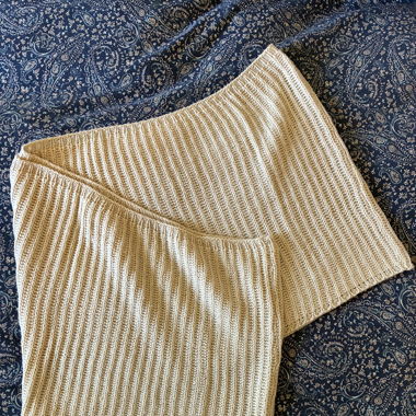 Scarf, cream colour 