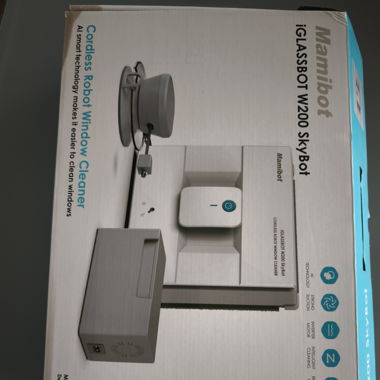 Robot lave vitre