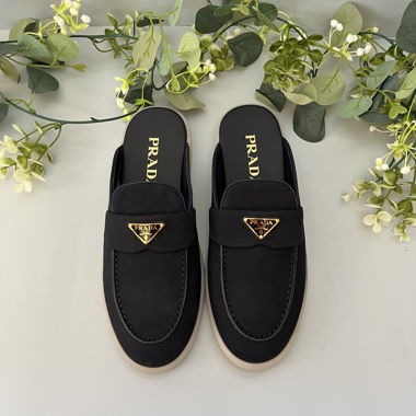 Prada Wildleder-Mules Schuhe Navy 38.5 Neu