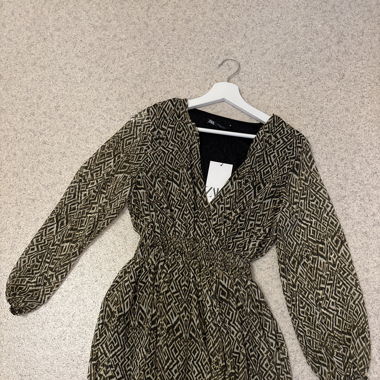 Zara Kleid neu S