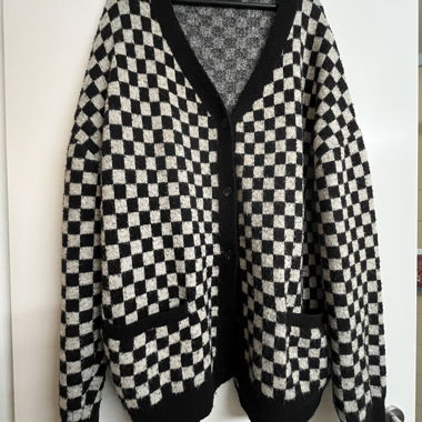 Checkered knit cardigan