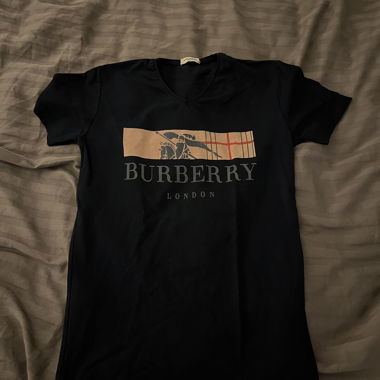 Burbbery T-Shirt