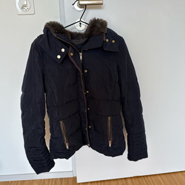 Winterjacke mit Fake Pelz