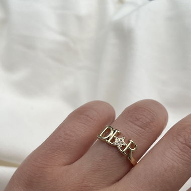 Brandnew Gold plated Dior Ring with zirkonia