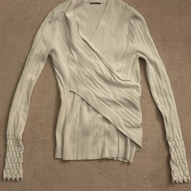 Chemise blanche détaillée Ellie Tahari