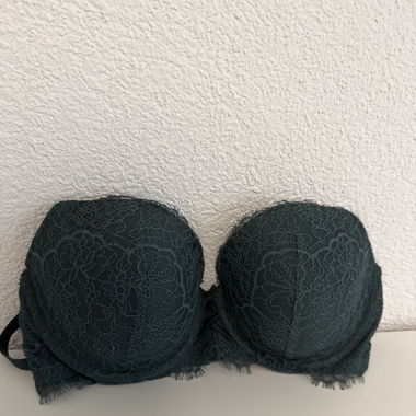 BH Victoria Secret 34DD 