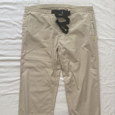 Beige Switcher-Hose
