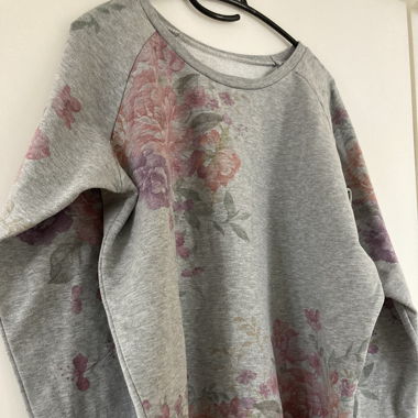 Sweatshirt mit Blumenmuster