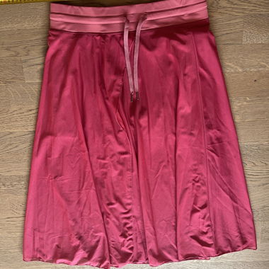 Pink sport skirt with shorts