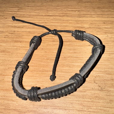 Armband aus Kunststoff