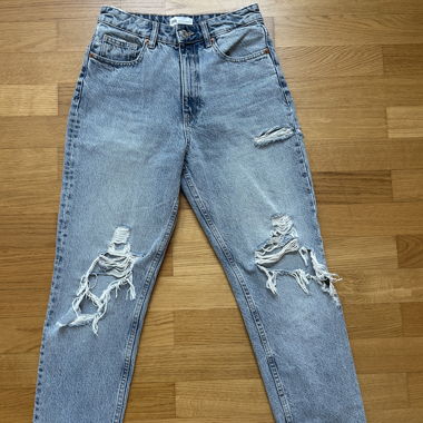 Jeans strappati blu-grigio Zara