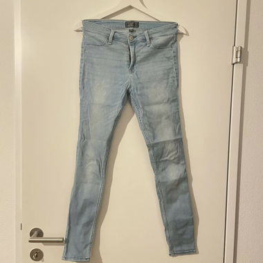 Stretchy Skinny Jeans