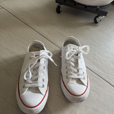 Converse plate blanche 