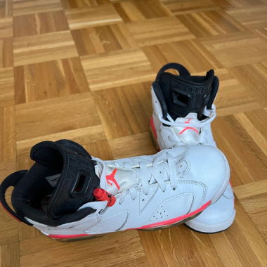 Jordan six Infrared
