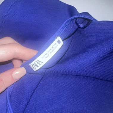 Haut bleu Zara