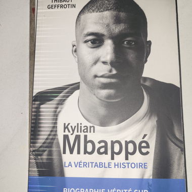 Libro di Biografia di Kylian Mbappé