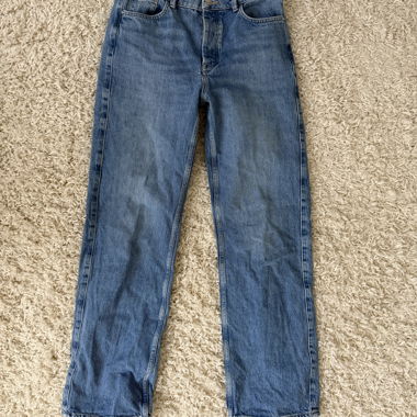 Straight jeans