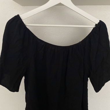 Off the Shoulder shirt