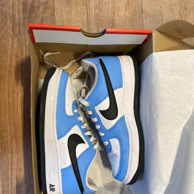 Nike Air Force Blue and white. Size: EUR: 36,5