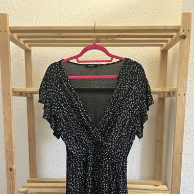 Schwarzes Kleid von TODAY