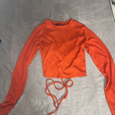 Top corto arancione Bershka