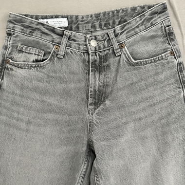 ZARA Jeans Size 34