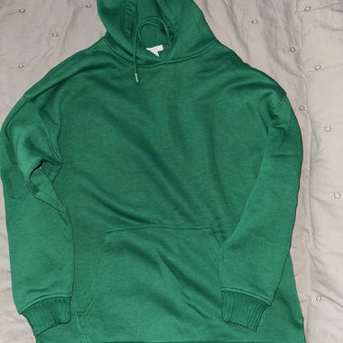 Verschiedene Pullovers