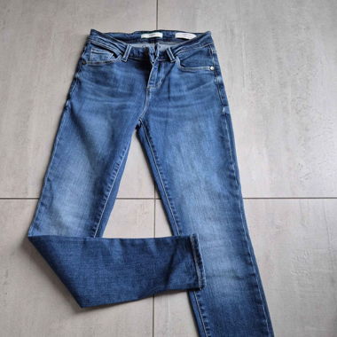 JEANS,Marke GUESS,Modell: ANNETTE SKINNY MID,25 